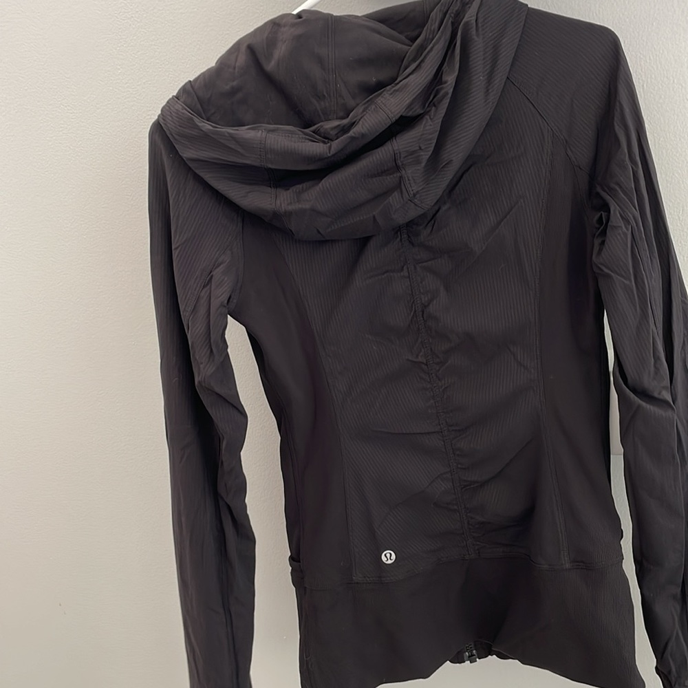 Lululemon Reversible Jacket - image 4